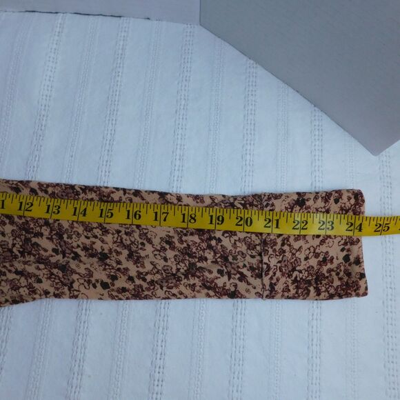 We The Free Thermal Henley Button Floral Boho Thermal Top Medium Buttons Tan NWT - Picture 14 of 16